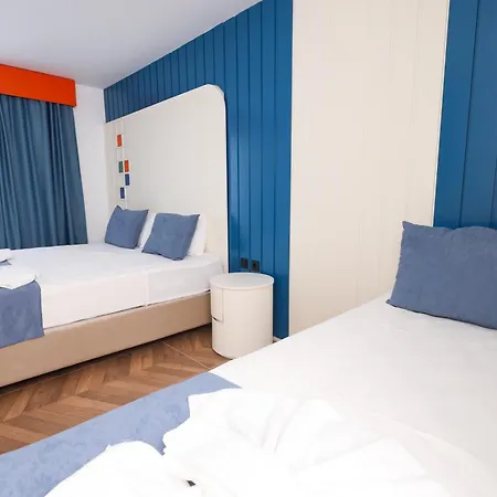 Forest In Otel