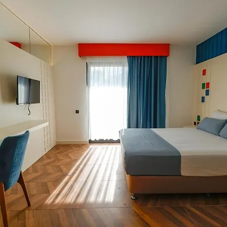 Hotel Forest In 3*